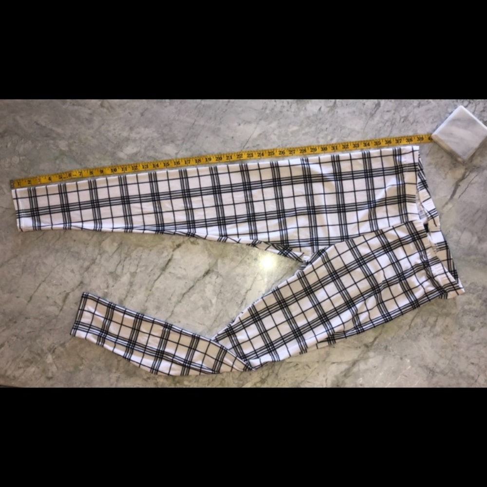 🛍Checkered leggings
